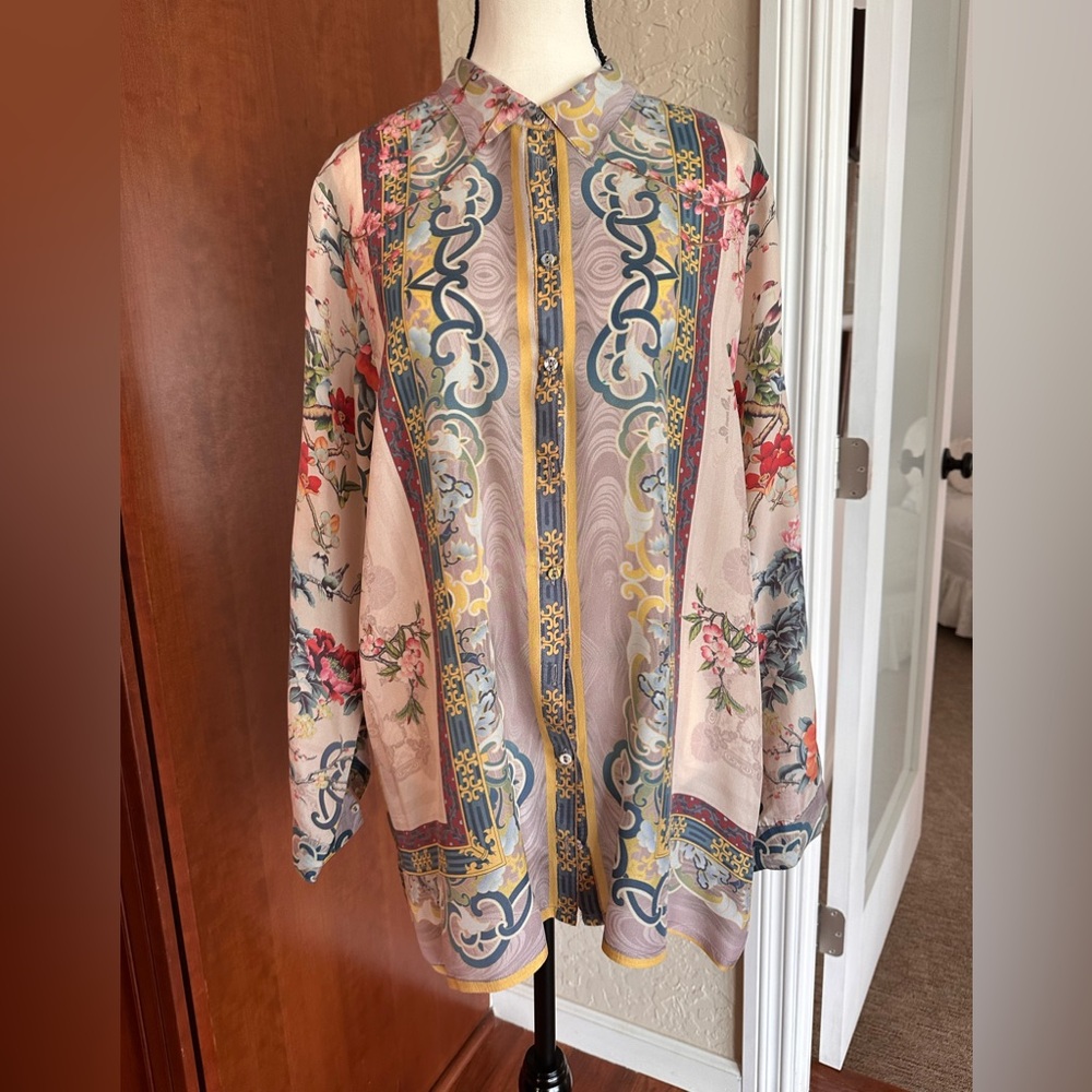 100% silk Johnny Was blouse Size M